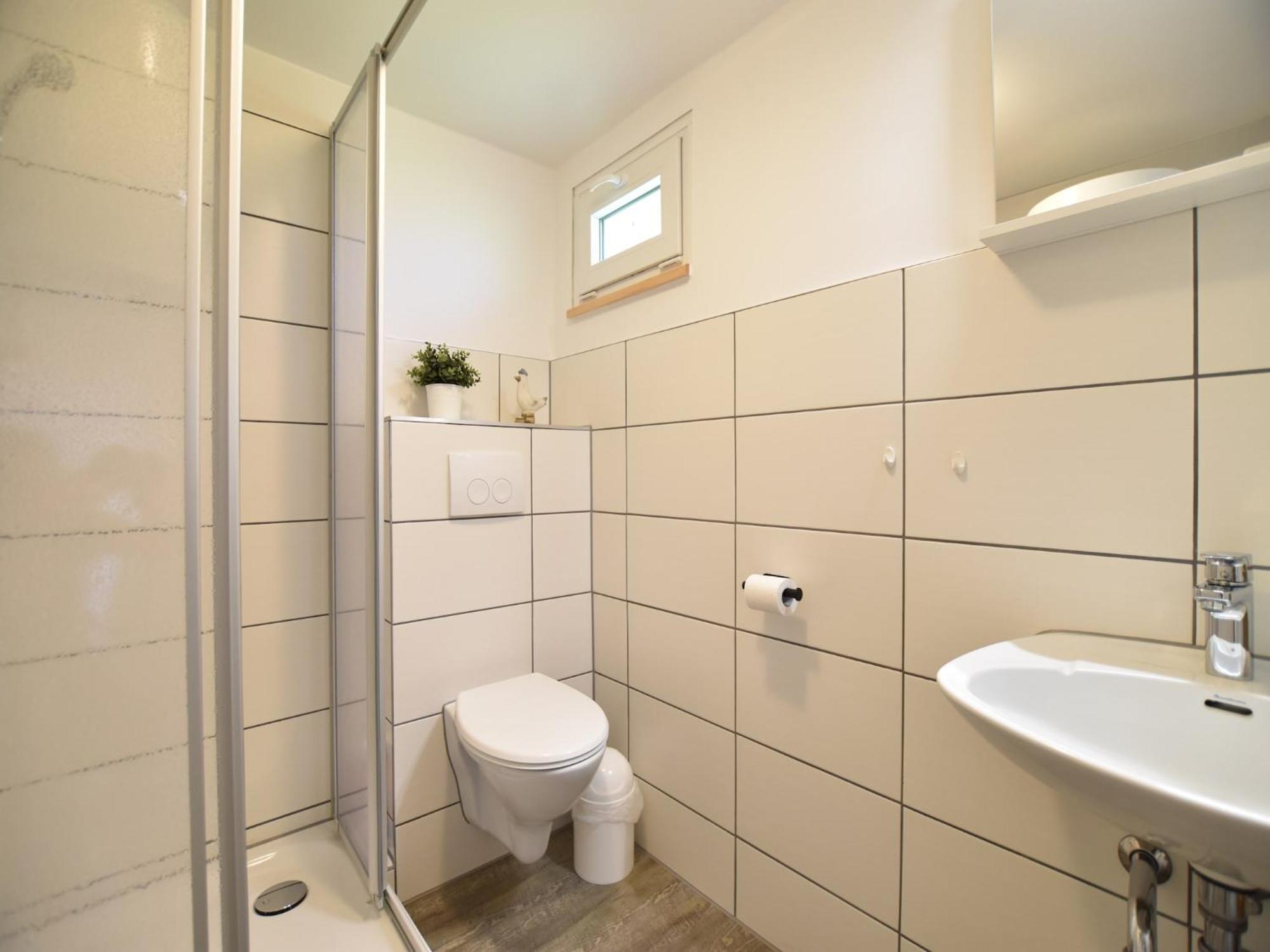 Quaint Bungalow Near Insel Poel With Garden Bagian luar foto