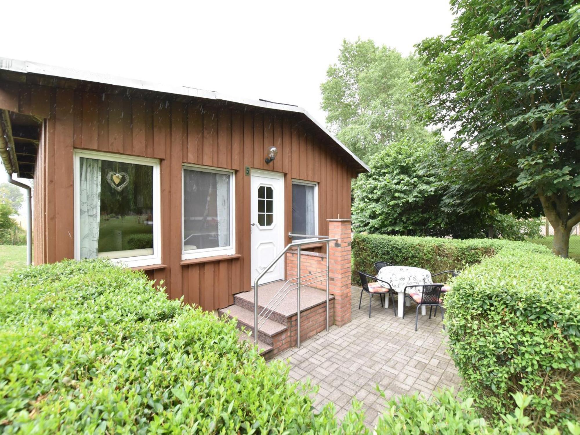 Quaint Bungalow Near Insel Poel With Garden Bagian luar foto